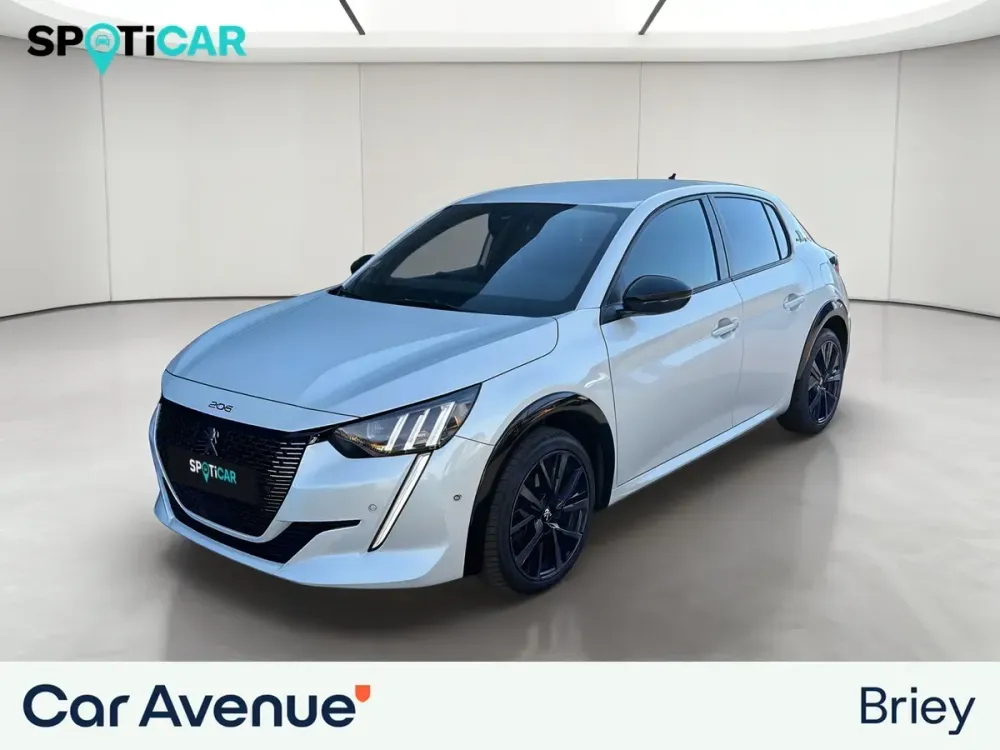 Peugeot 208 blanc d'occasion
