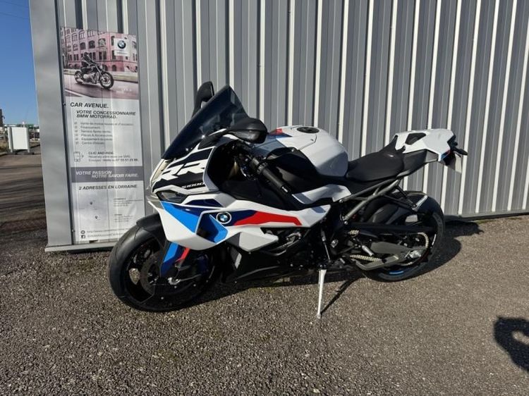 BMW S light white / m motorsport neuf
