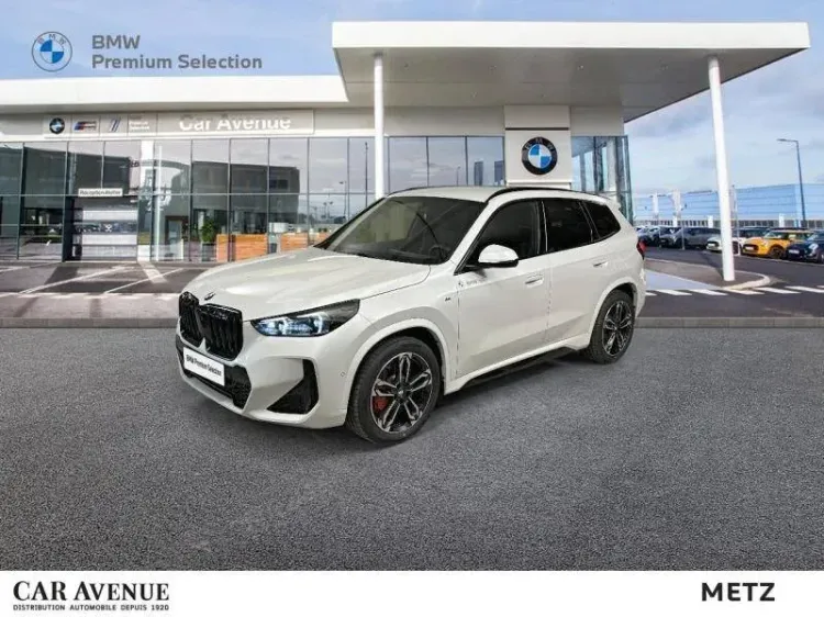 BMW X1 mineralweiss metal neuf