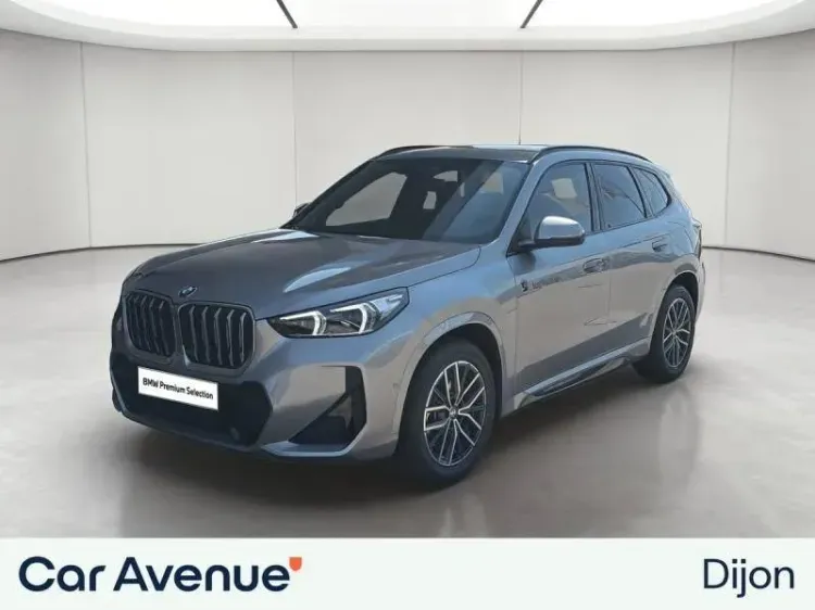 BMW X1 U11 spacesilber metal neuf