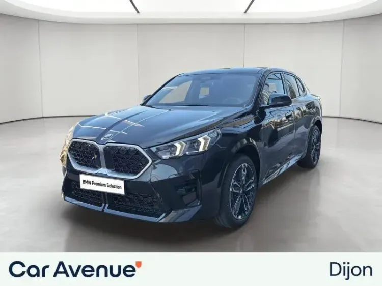 BMW X1 U11 saphirschwarz metallise neuf
