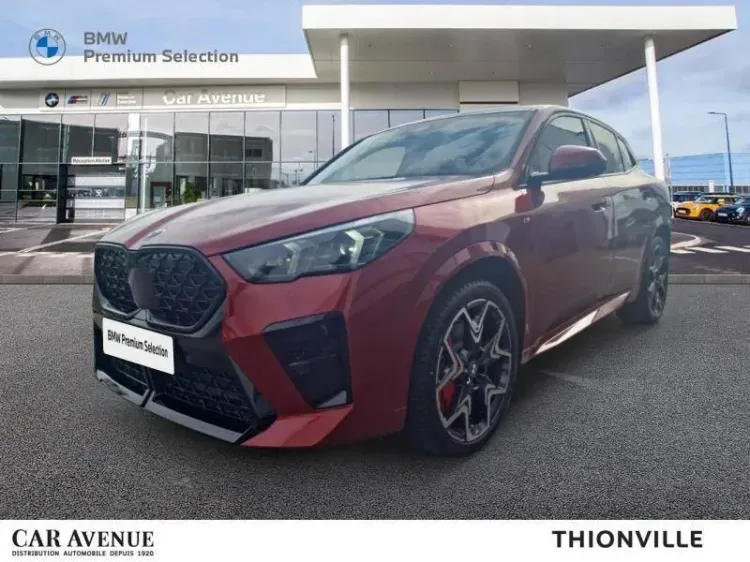BMW X2 fire red metallise d'occasion