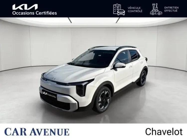 Kia Stonic blanc celeste neuf