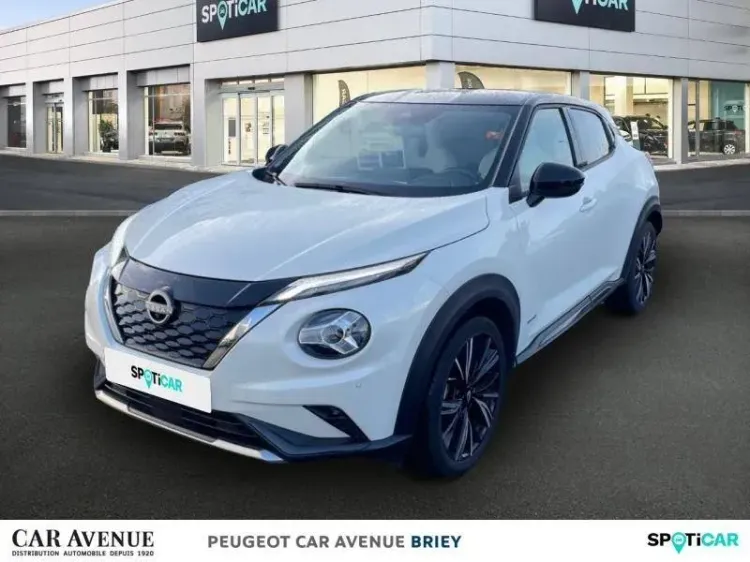 Nissan JUKE 2023.5 blanc lunaire+toit noir metallise d'occasion
