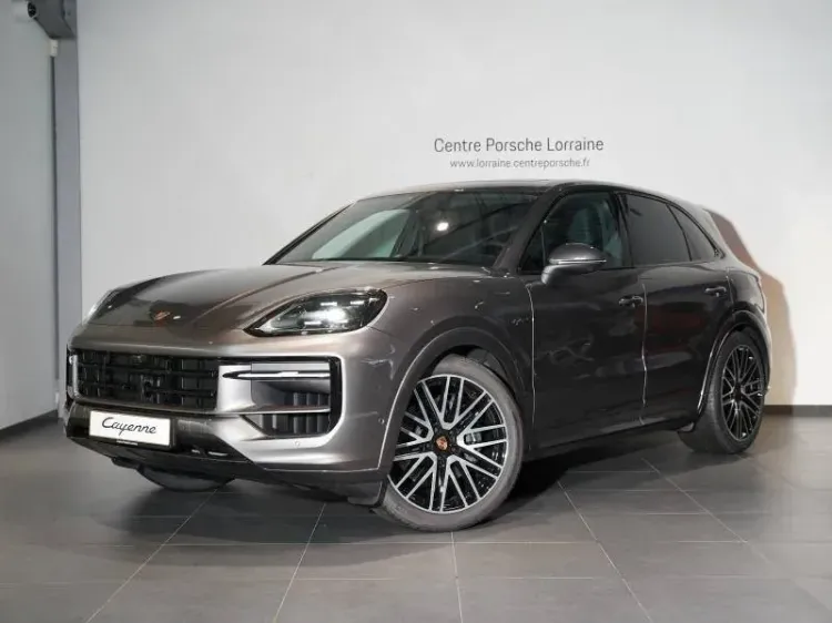 Porsche Cayenne gris quartzite neuf