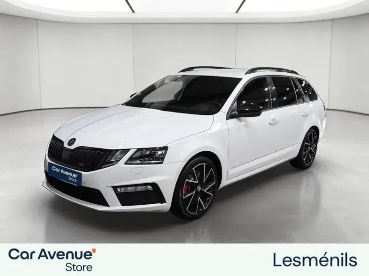 Skoda Sandero blanc cristal speciale d'occasion