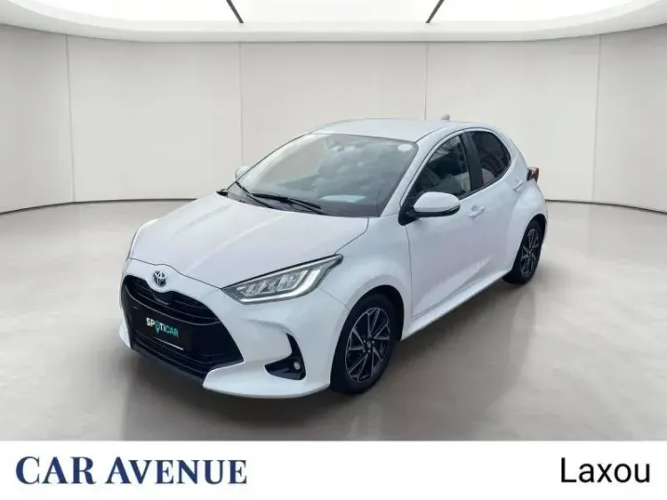 Toyota YARIS HYBRIDE MY22 blanc lunaire (n) d'occasion