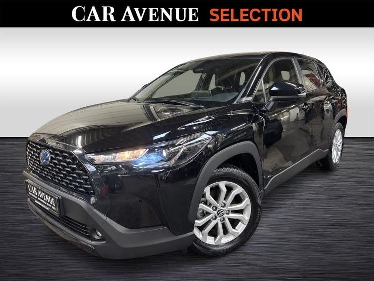 Toyota Corolla Cross black d'occasion