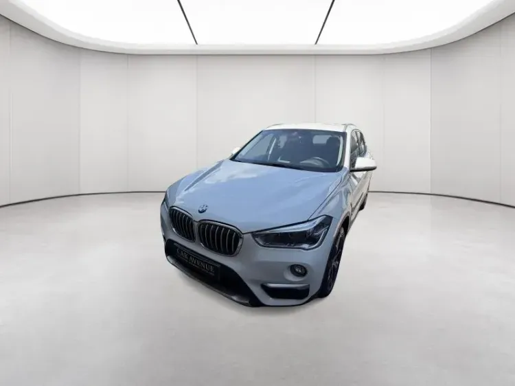 BMW Serie X X1 white d'occasion