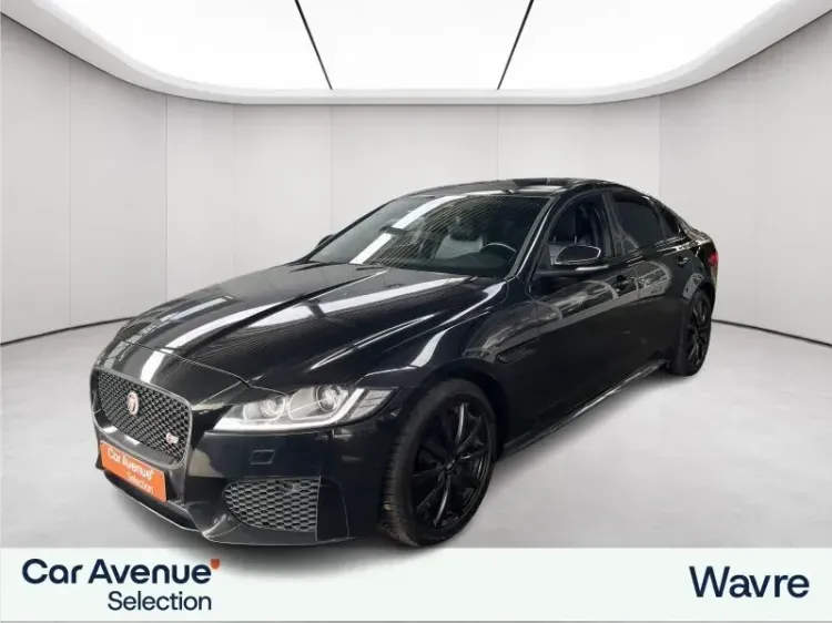 Jaguar XF black d'occasion