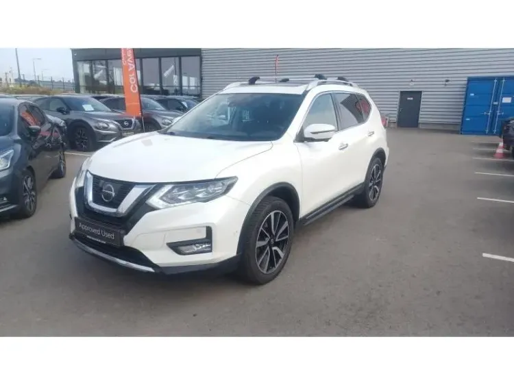 Nissan X-Trail white d'occasion