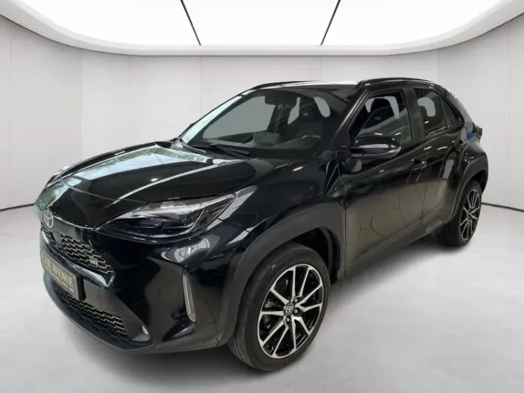 Toyota Yaris Cross black d'occasion