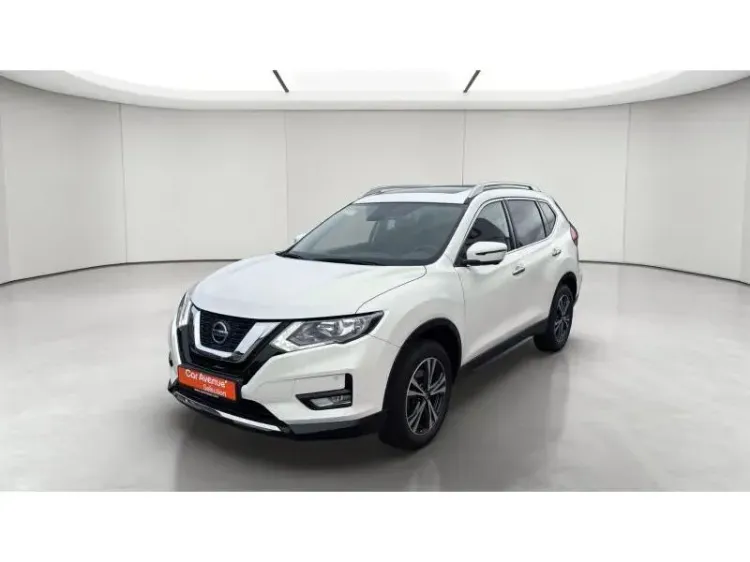 Nissan X-Trail white d'occasion
