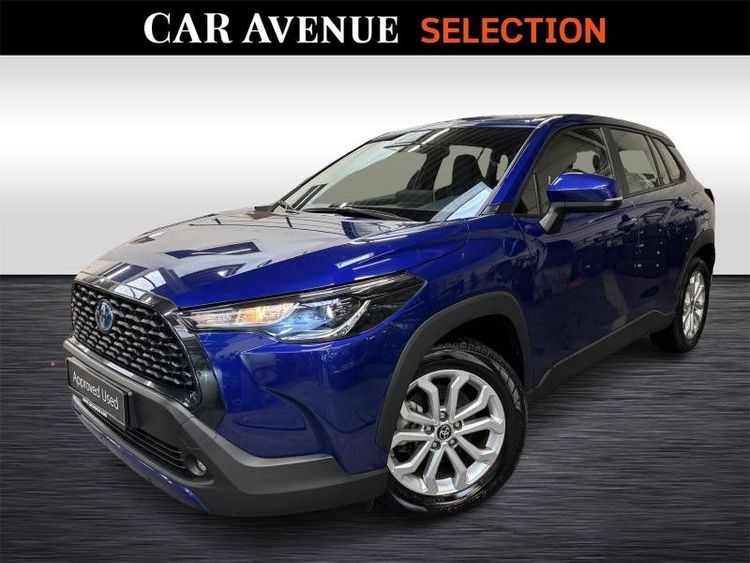 Toyota Corolla Cross blue d'occasion