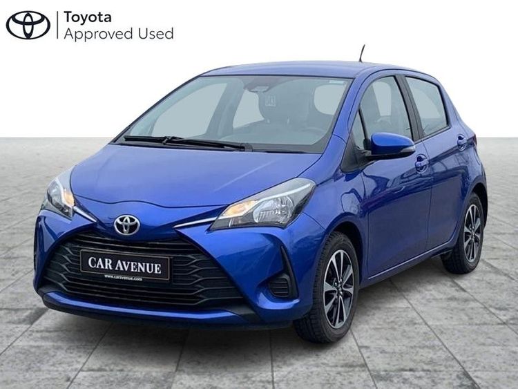 Toyota Yaris blue d'occasion