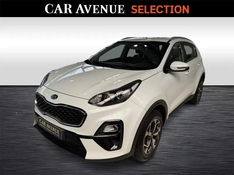 Kia Sportage white d'occasion