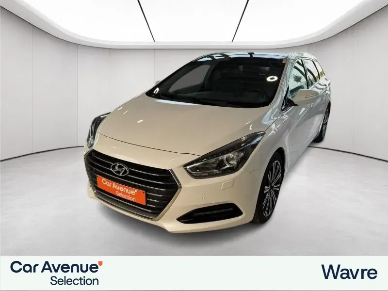 Hyundai i40 white d'occasion