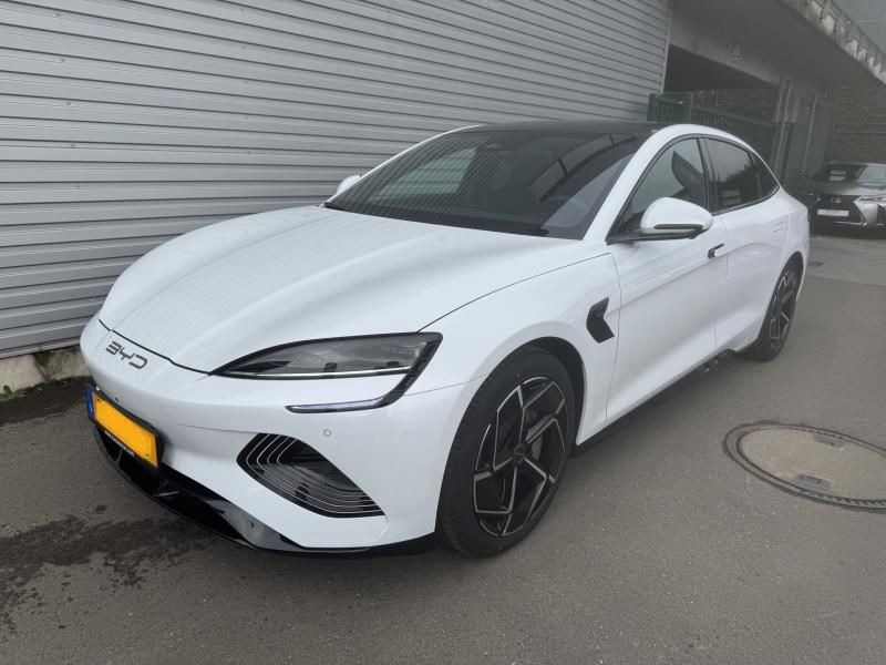 BYD SEAL white neuf