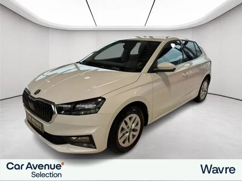 Skoda Fabia white d'occasion