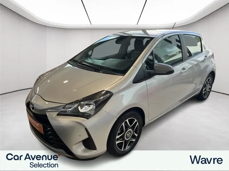 Toyota Yaris grey d'occasion