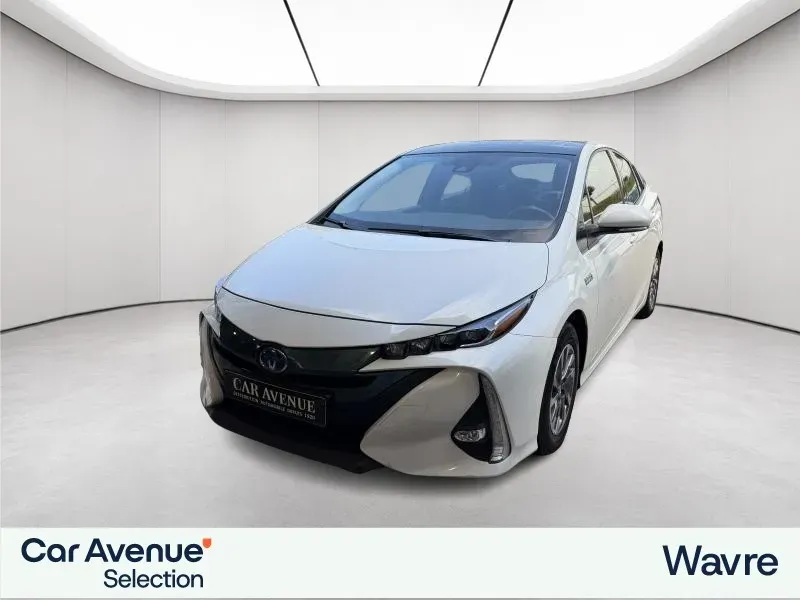 Toyota Prius white d'occasion