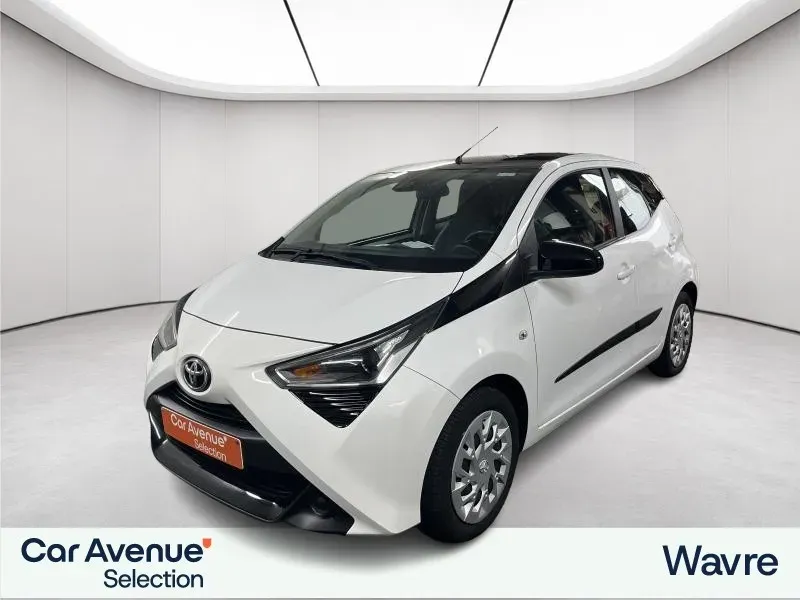 Toyota Aygo white d'occasion