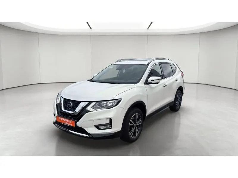 Nissan X-Trail white d'occasion