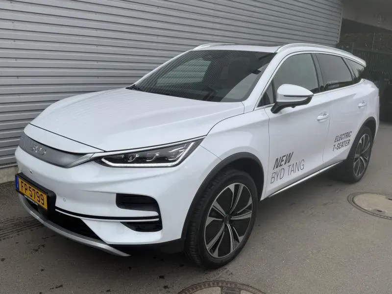 BYD TANG white neuf