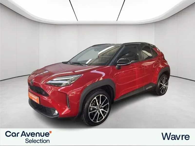 Toyota Yaris Cross red d'occasion