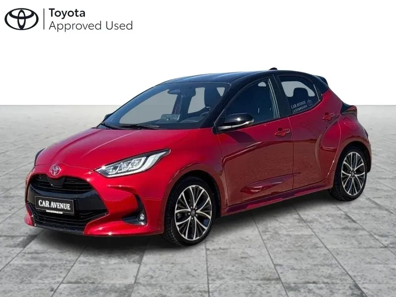 Toyota Yaris red neuf