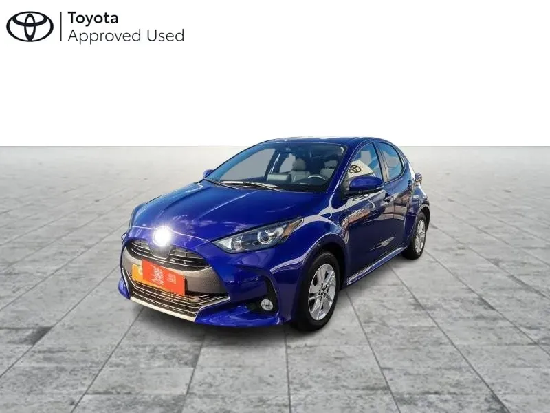 Toyota Yaris blue d'occasion