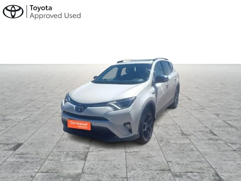 Toyota RAV-4 white d'occasion