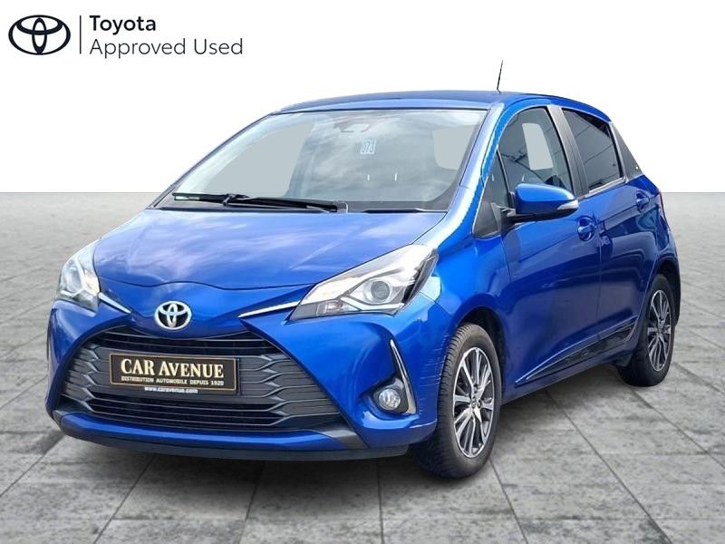 Toyota Yaris blue d'occasion